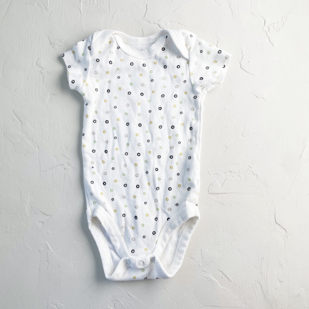 Small Story Tiny O's Onesie 0-3 months